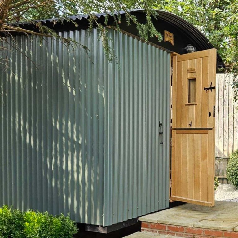 Plankbridge Laundry Room Shepherd's Hut